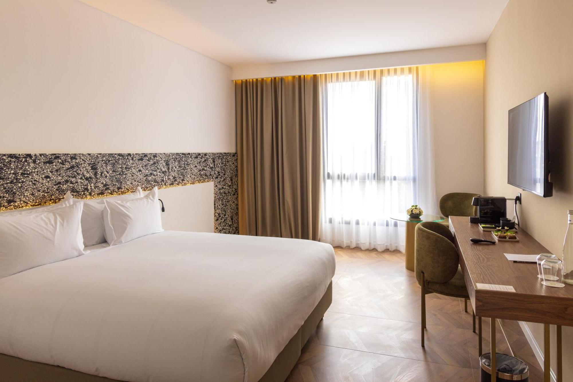 Hotel Diagonal Hajreien