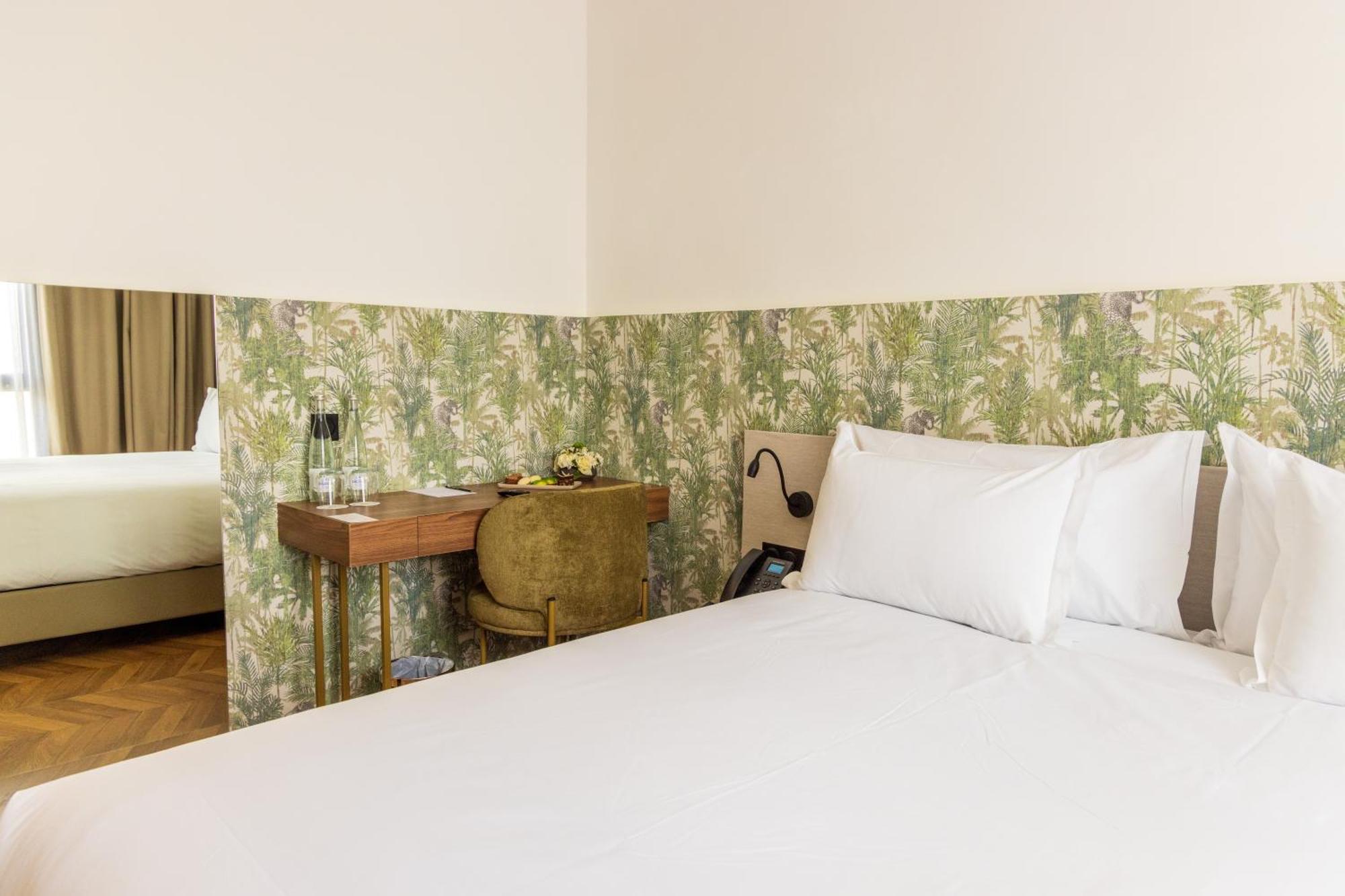 Diagonal Hotel